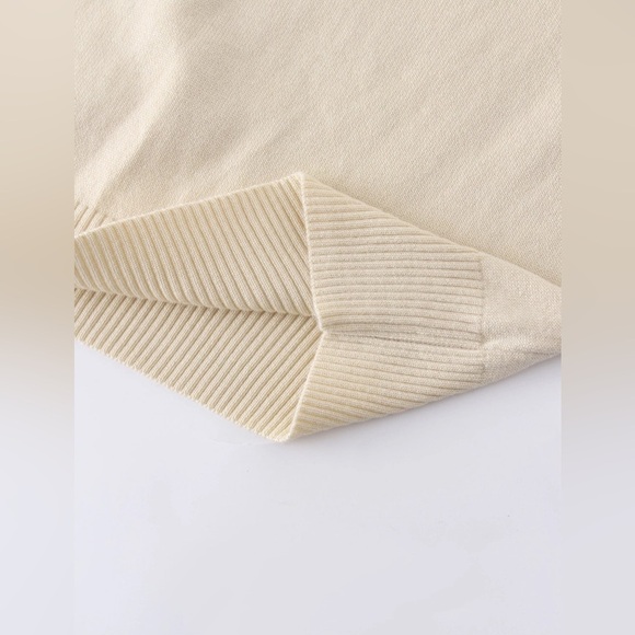 Fame on Central Meli Basic Crew Sweater in Ivory size M - Picture 6 of 15